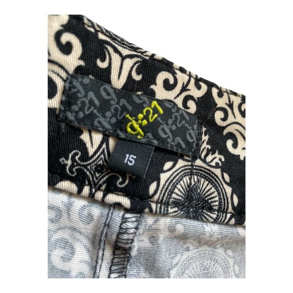 G21 Pants Black and White Pattern Jr Size 15 Side Zipper 98% Cotton - Picture 8 of 10